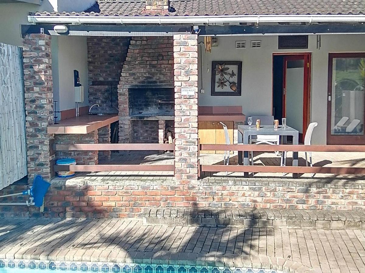 Farm View Guest House East London Buitenkant foto